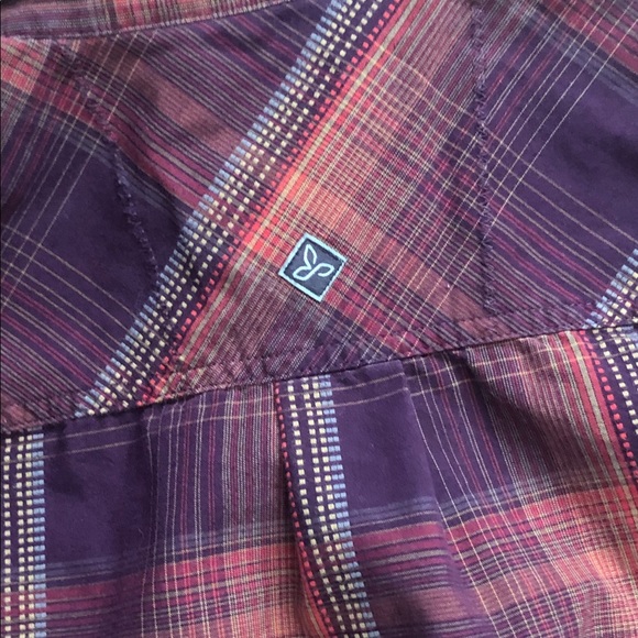 PRANA BUTTON DOWN SHIRT - Picture 5 of 6